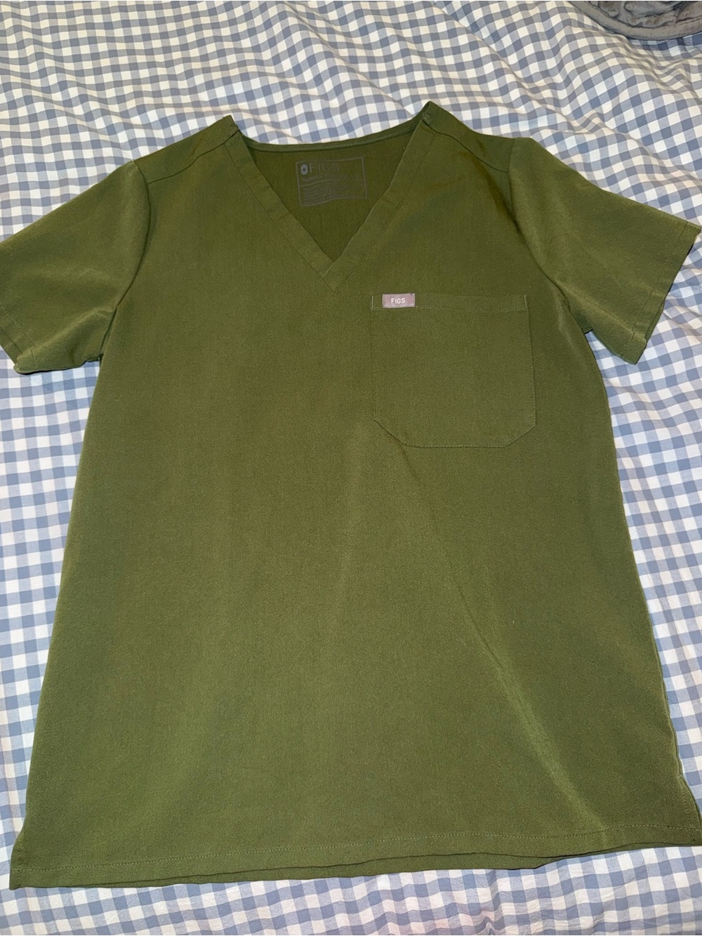 Olive figs scrub top